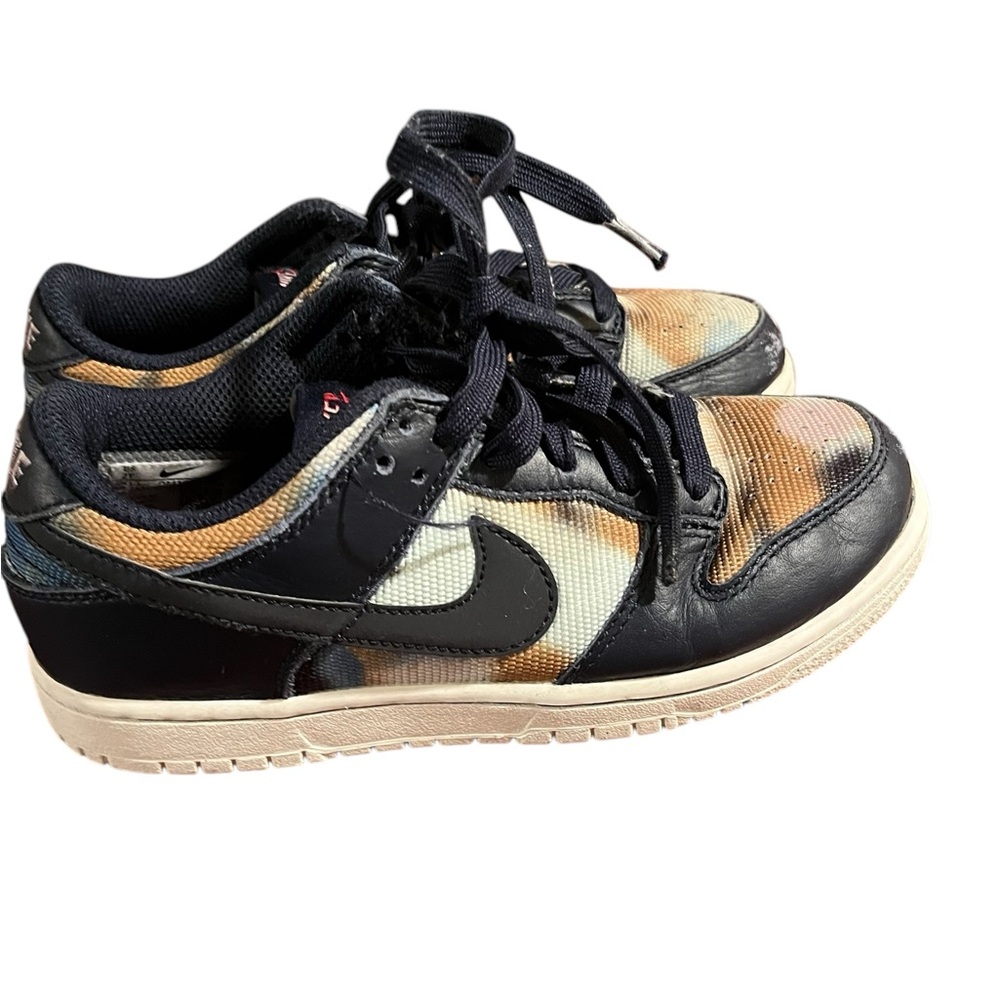 Nike‎ Dunk Low SE (PS) Graffiti Obsidian White Youth Size 2Y
